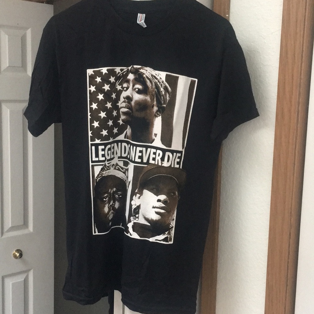 2pac Short Sleeve Tee (Medium)
